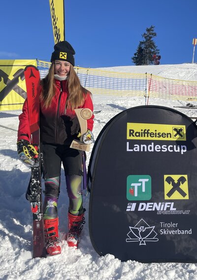 Raiffeisen Landescup Scheffau - Lorena Plankensteiner gewinnt Slalom